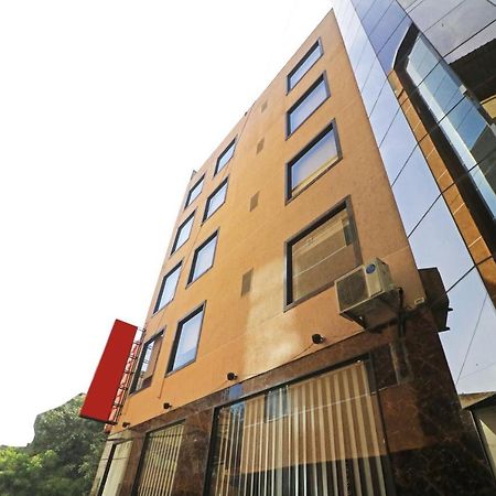 Hotel Paragon Suites New Delhi Eksteriør billede